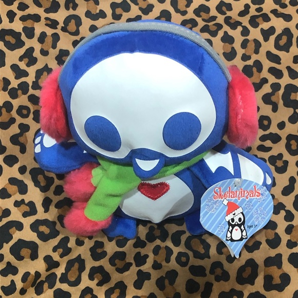 Skelanimals Pen Penguin Plush 7” 2009 NWT - Picture 8 of 8